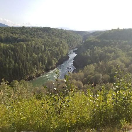 罗博栖息汽车旅馆 New Hazelton 外观 照片